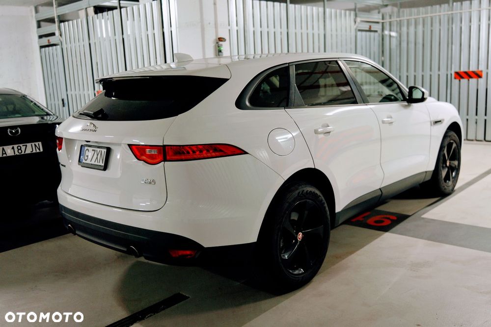 Jaguar F-Pace 35t AWD Prestige - 23