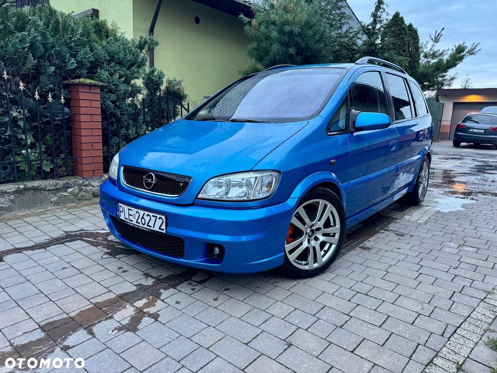 Opel Zafira 2.0 OPC - 1