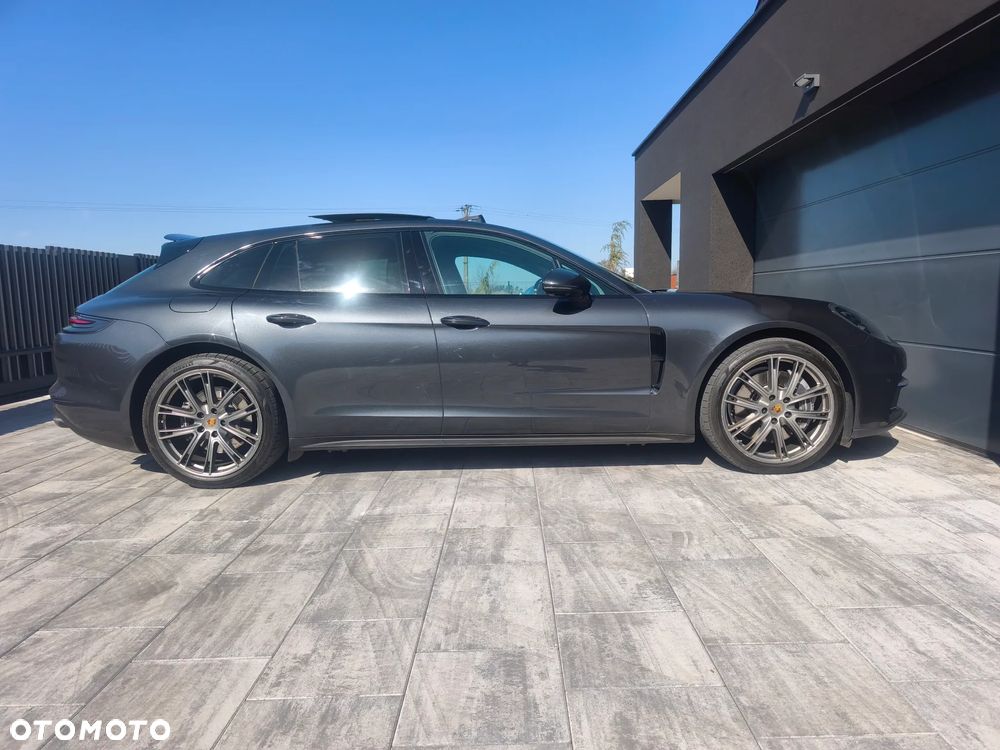 Porsche Panamera - 27