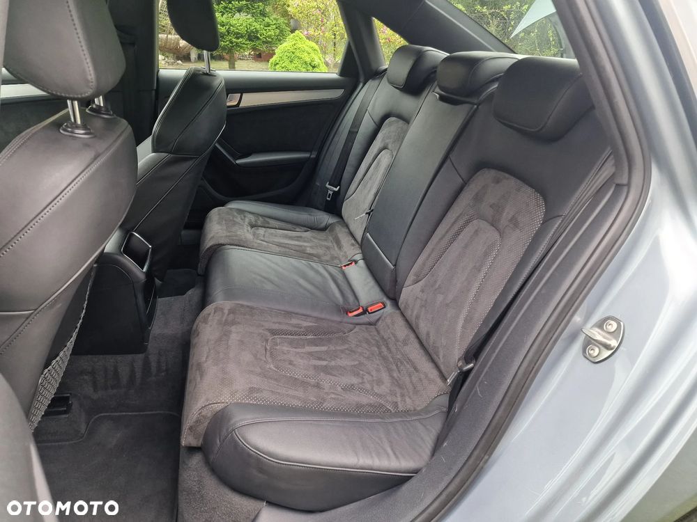 Audi A4 Limousine 2.0 TFSI quattro S line Sportpaket (plus) - 16
