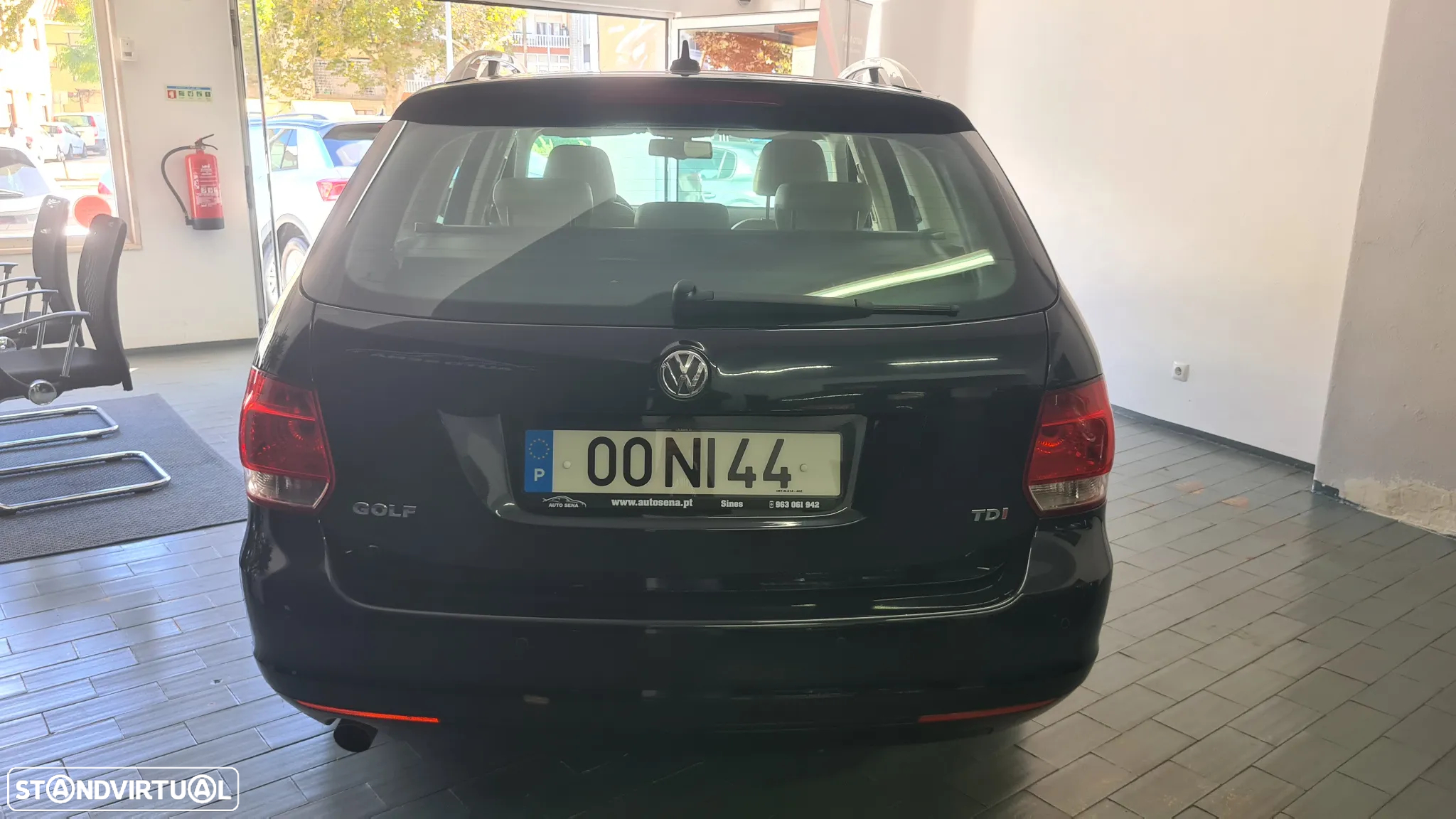 VW Golf Variant 1.6 TDi Confortline - 11