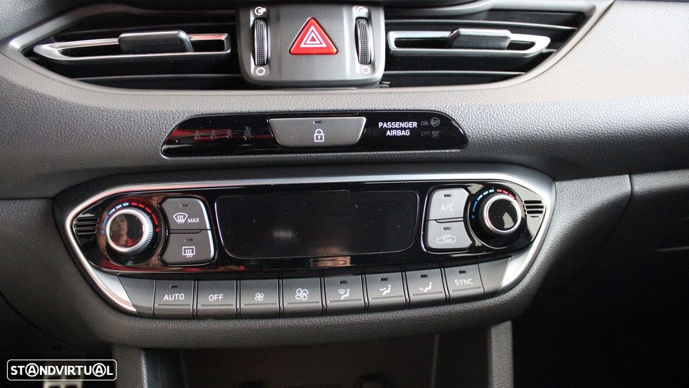 Hyundai i30 - 21