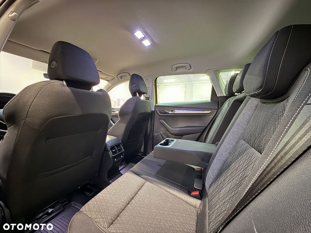 Skoda Karoq 1.5 TSI ACT Style DSG - 25
