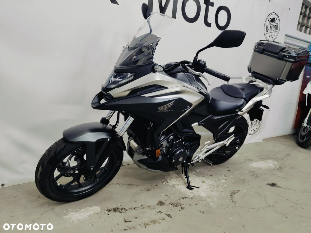 Honda NC - 19