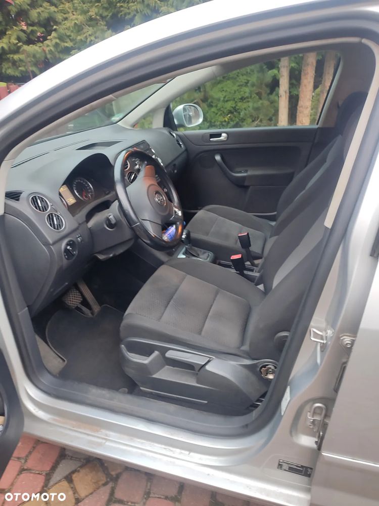 Volkswagen Golf Plus - 9