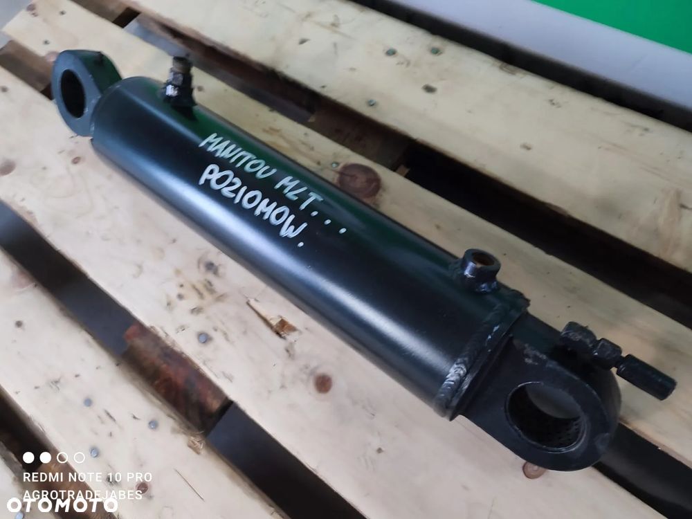 Siłownik poziomowania Manitou MLT - 2