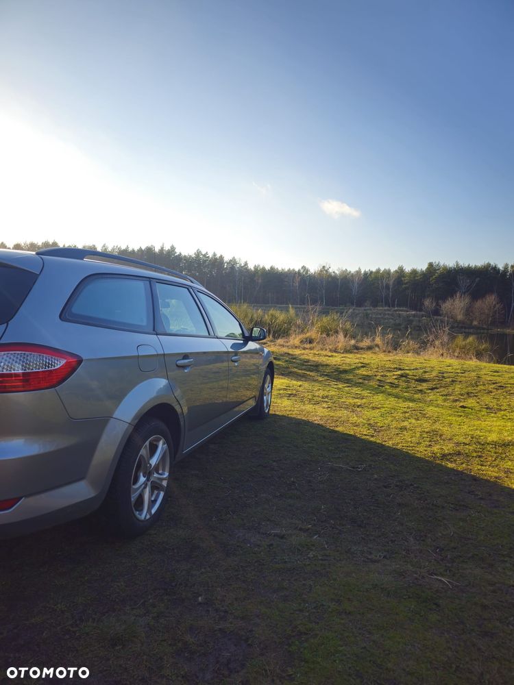 Ford Mondeo 2.0 TDCi Trend - 4