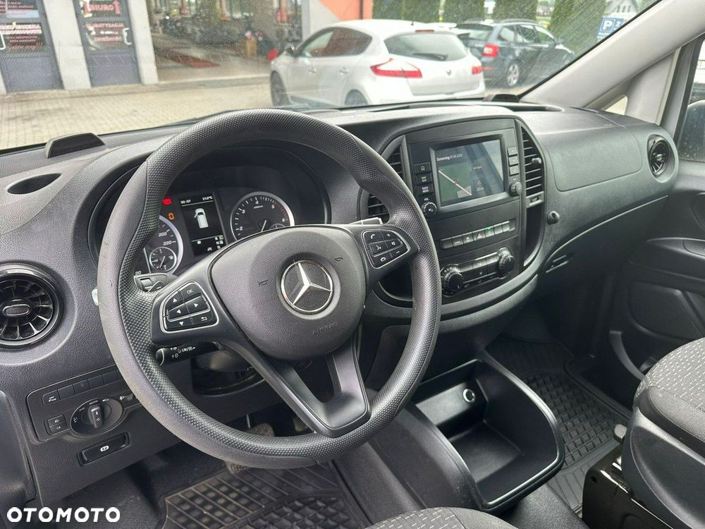 Mercedes-Benz Vito - 15