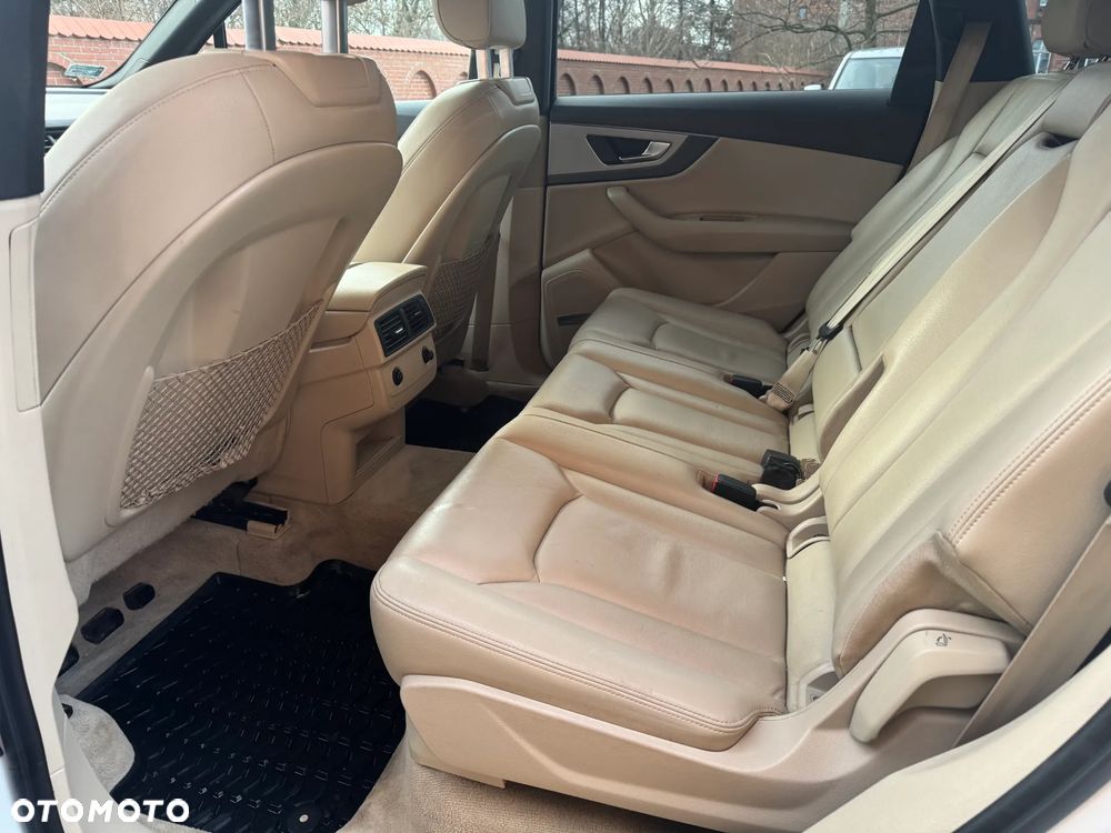 Audi Q7 3.0 TDI ultra Quattro Tiptronic - 6