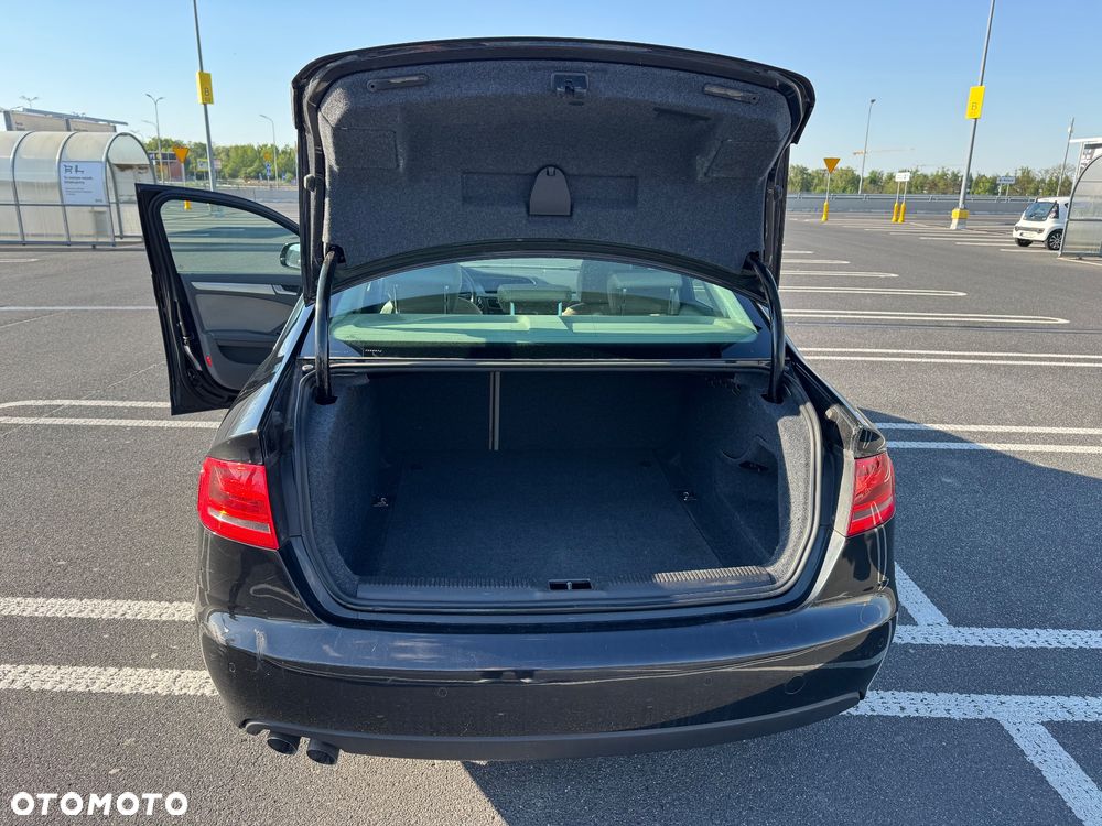 Audi A4 Avant 2.0 TDI DPF Ambition - 17
