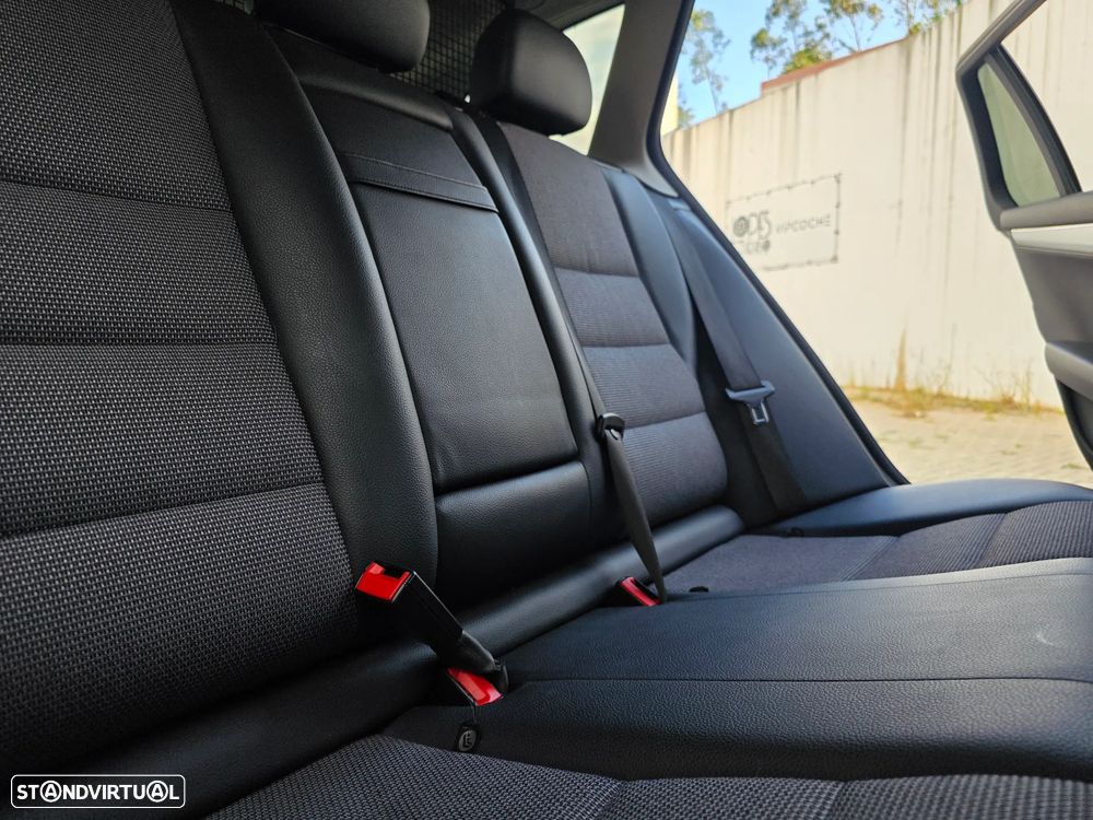 Mercedes-Benz C 220 CDi Avantgarde BlueEfficiency - 59