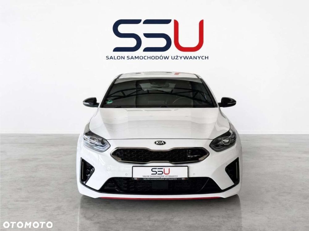 Kia ProCeed - 10