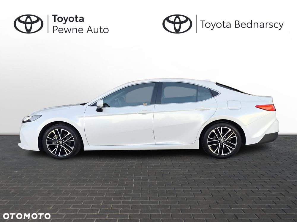 Toyota Camry - 8