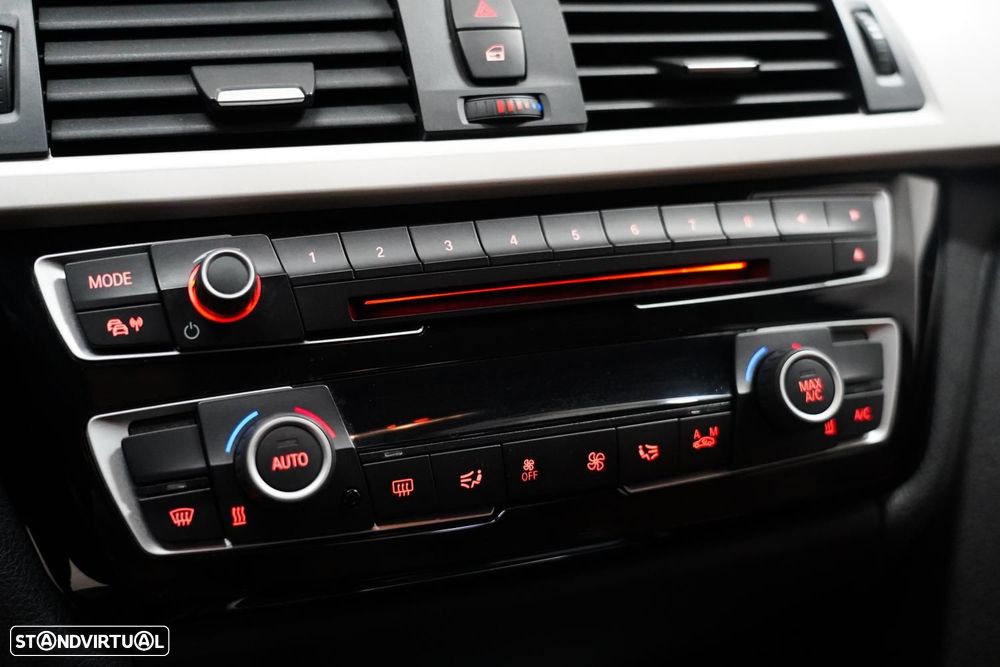 BMW 330 e iPerformance - 15