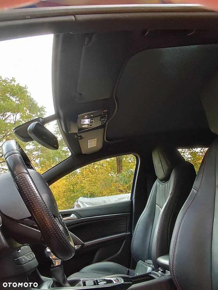 Peugeot 308 SW BlueHDi 180 EAT6 GT - 13