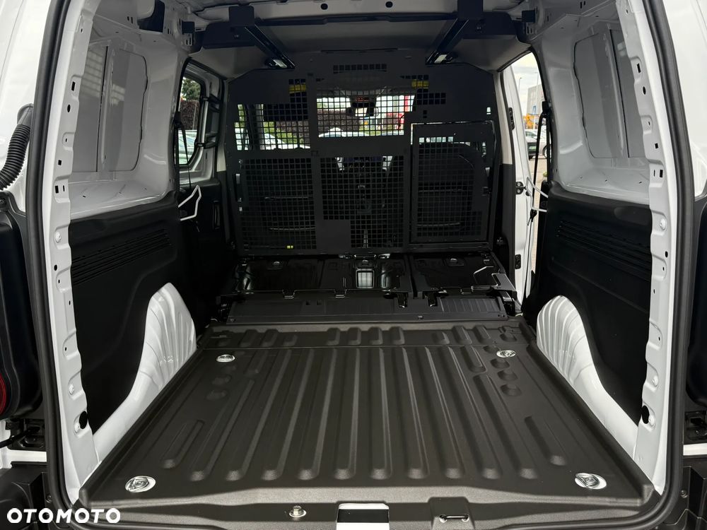 Toyota Proace City - 14