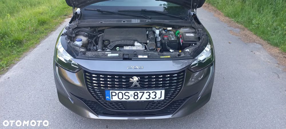 Peugeot 208 1.2 T Allure S&S - 10