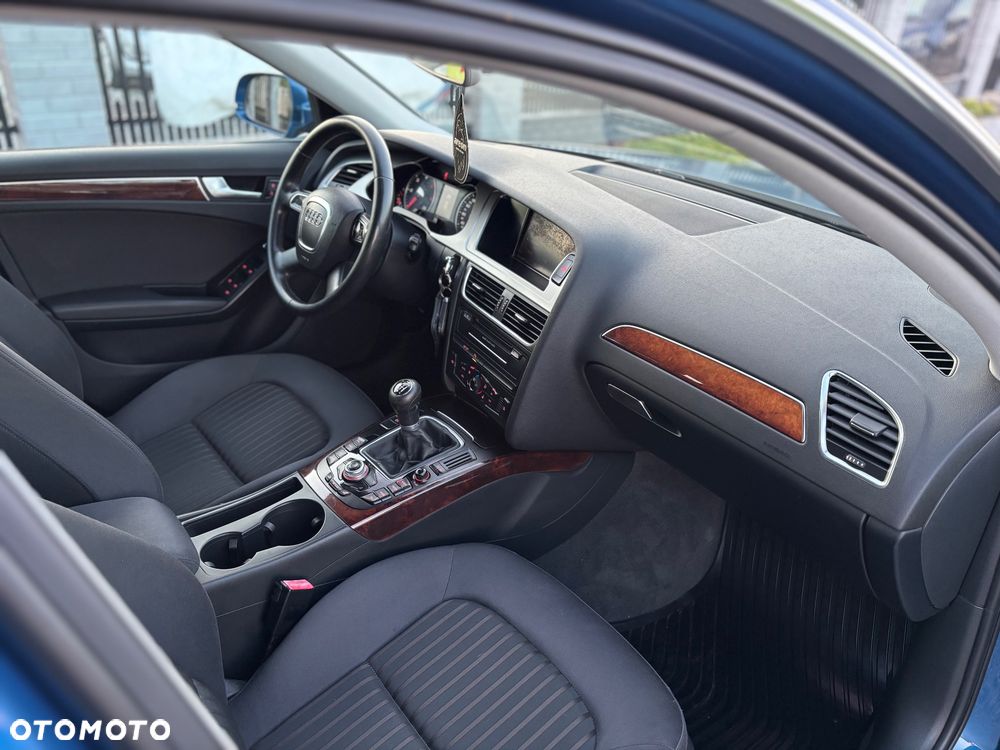 Audi A4 Avant - 12