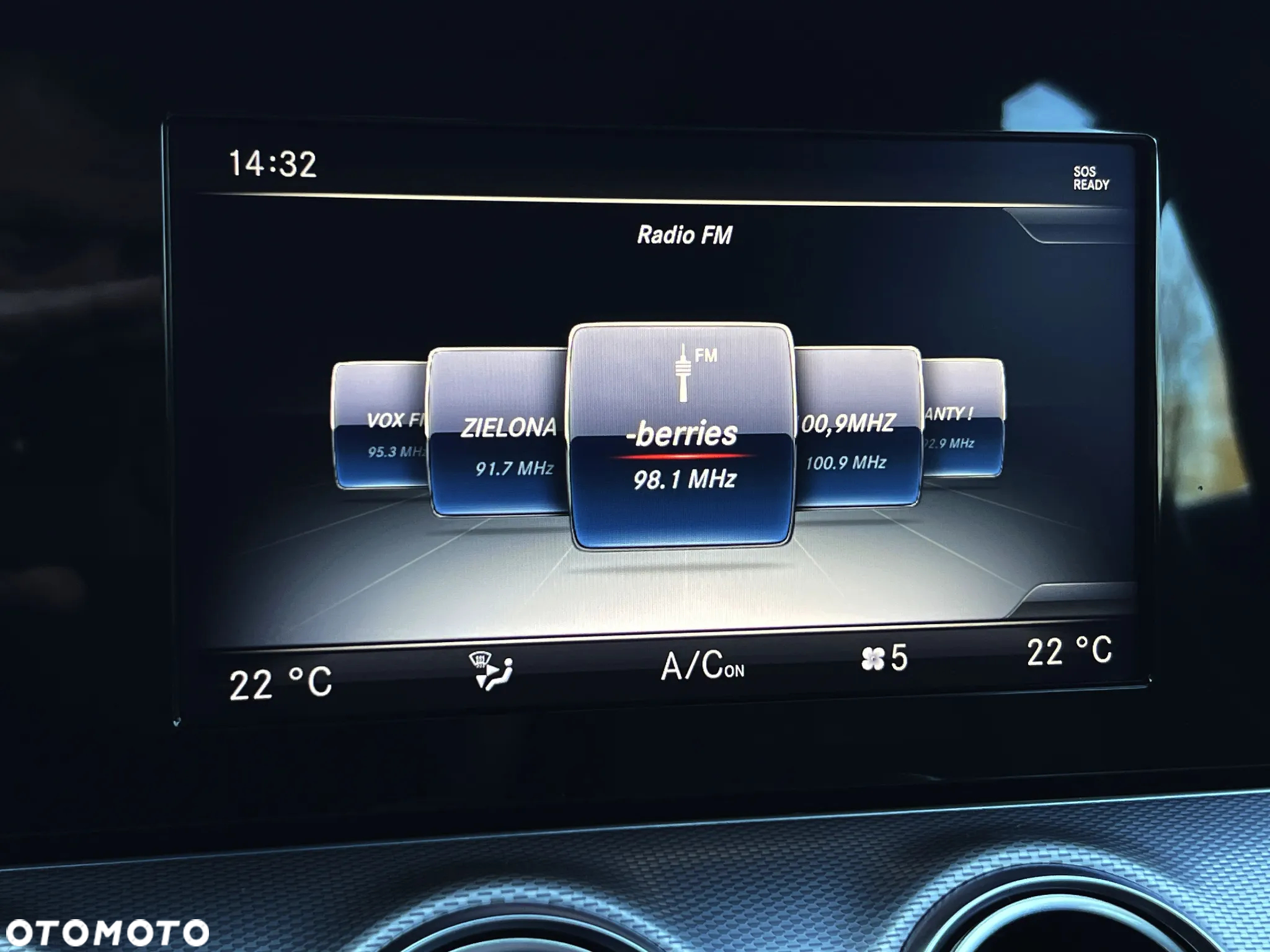 Mercedes-Benz Klasa E 220 d - 33
