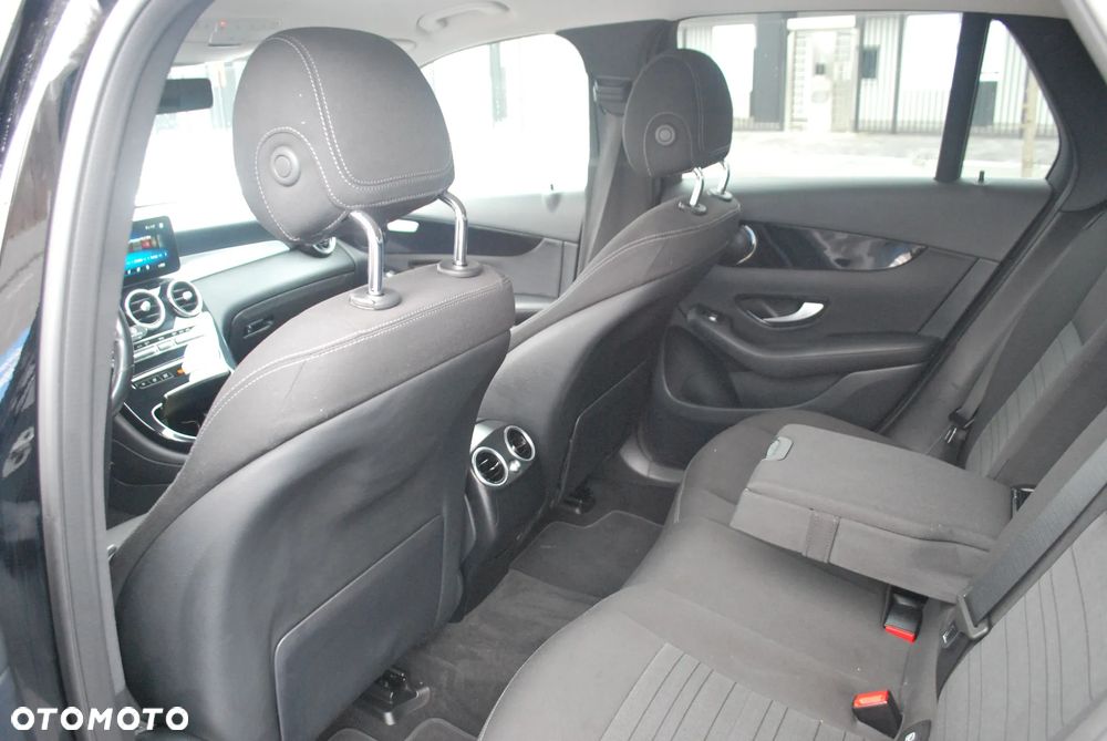 Mercedes-Benz GLC - 6