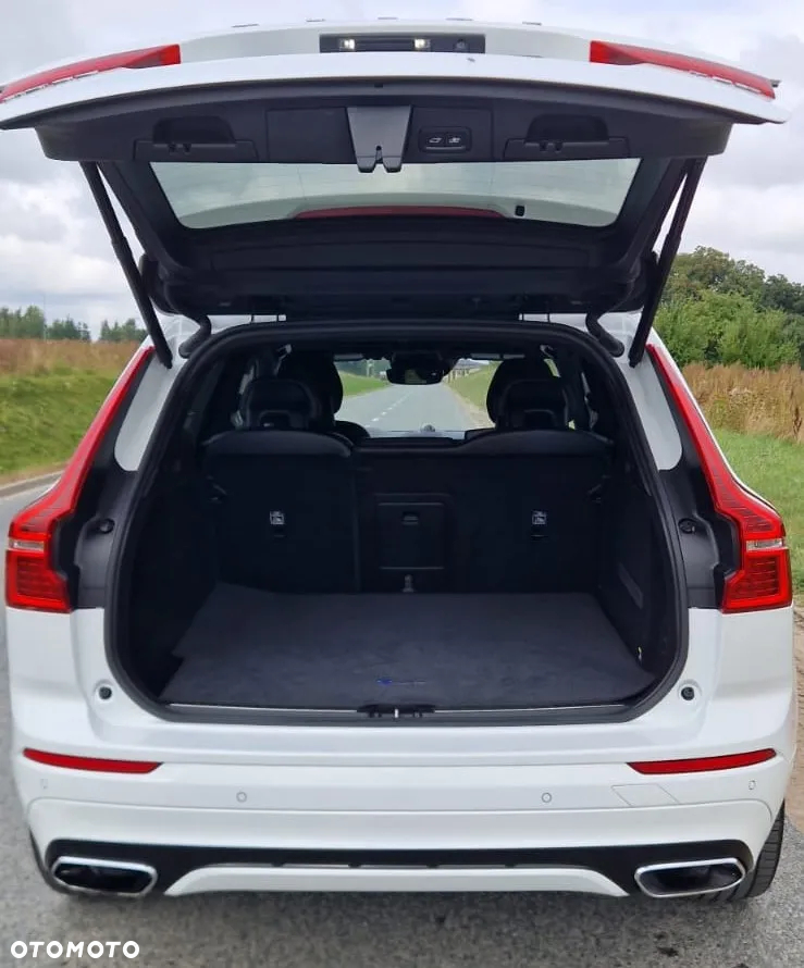 Volvo XC 60 T6 GPF AWD R-Design - 29