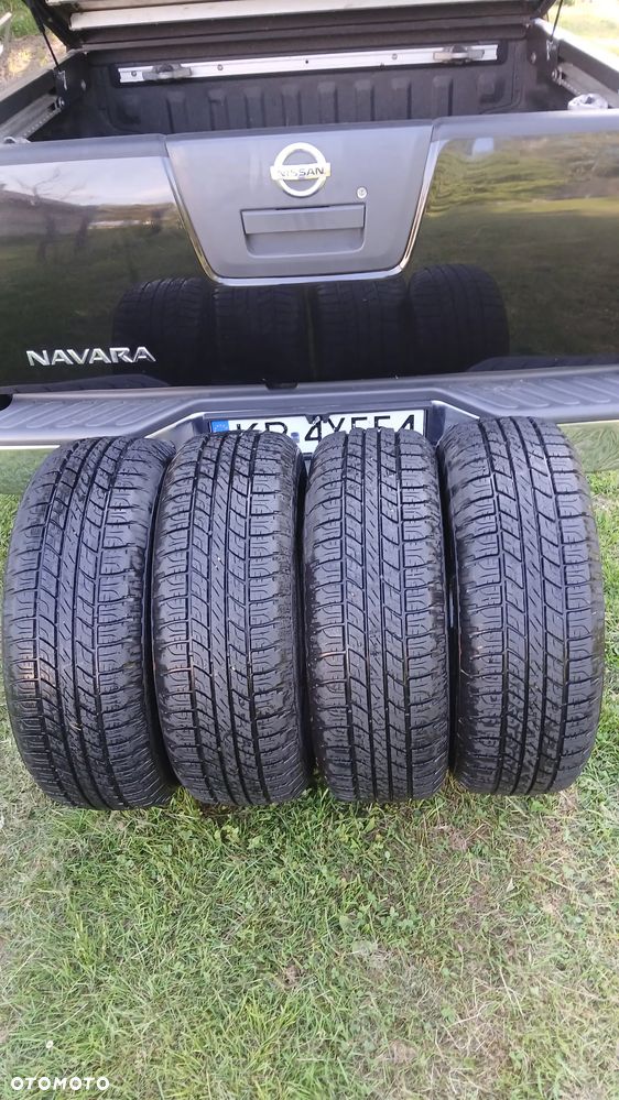 Nissan Navara 2.5 D Platinum - 36