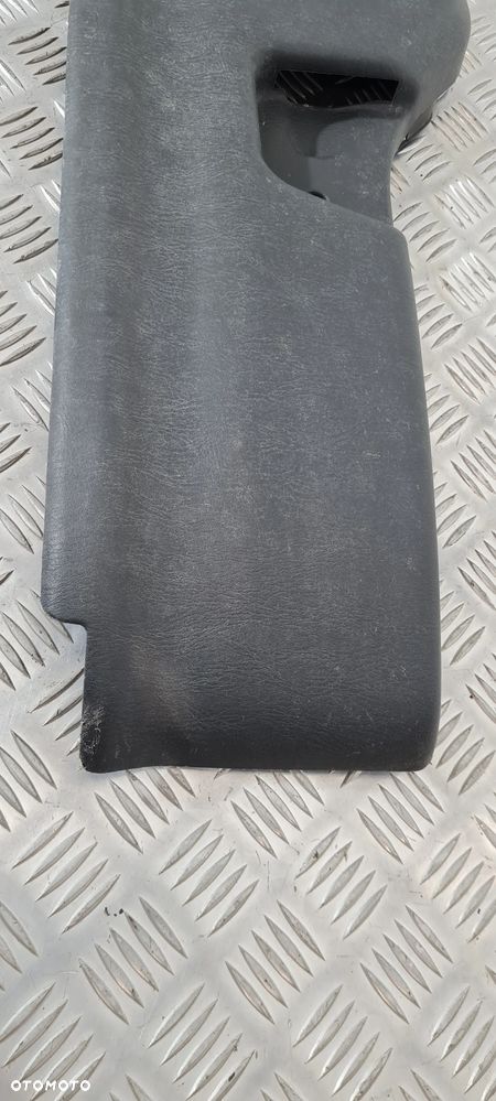 Suzuki Jimny Osłona Fotela Prawy Przód - 3