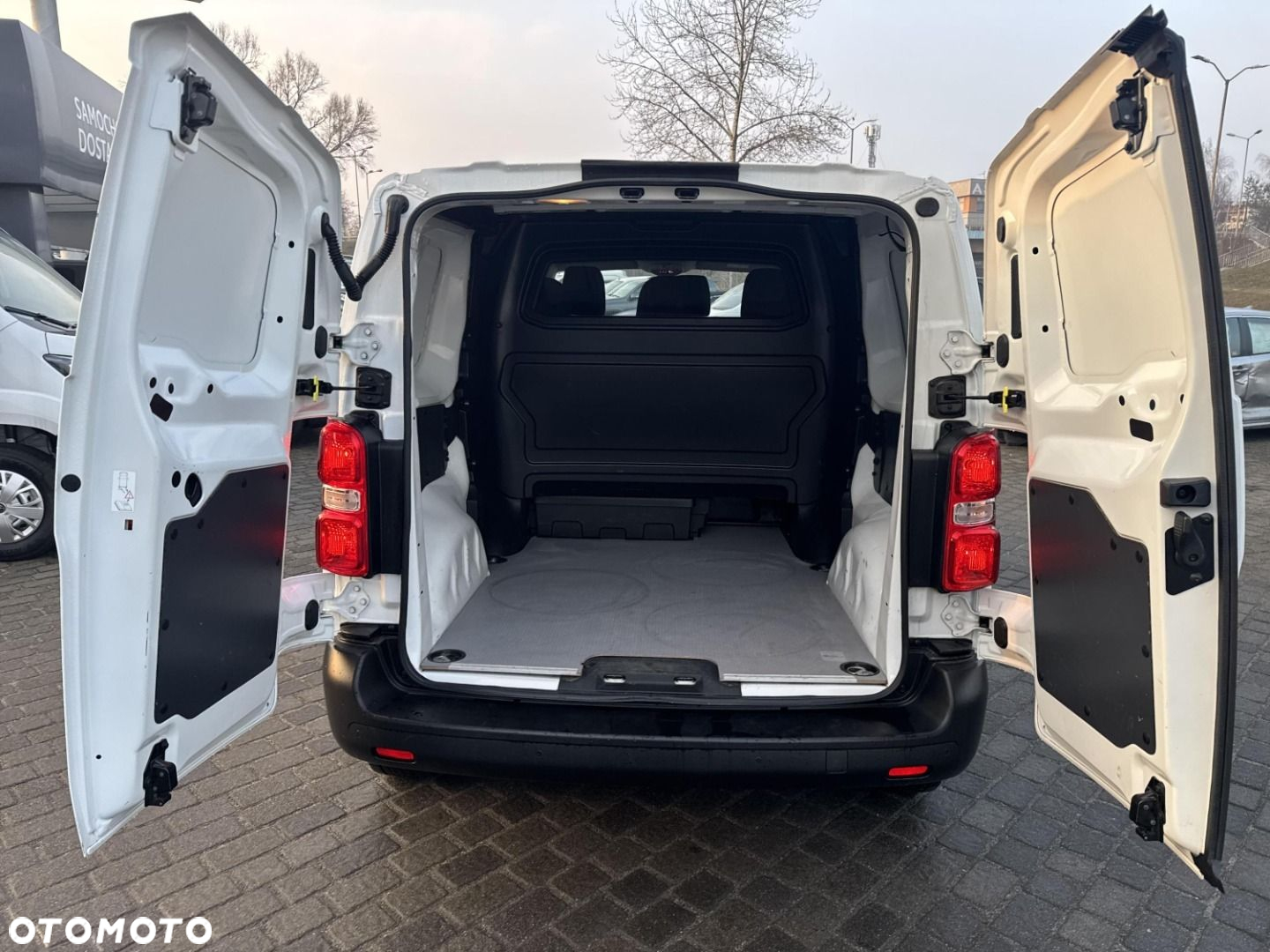 Toyota PROACE - 15
