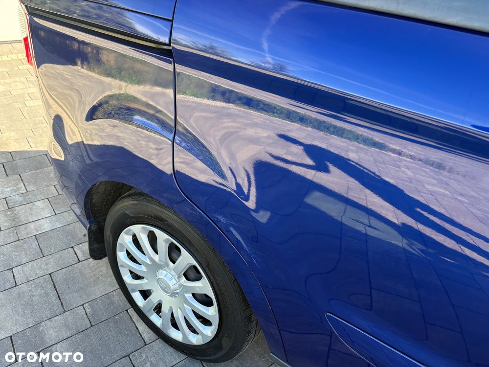 Ford Tourneo Courier 1.0 EcoBoost S&S Titanium - 21