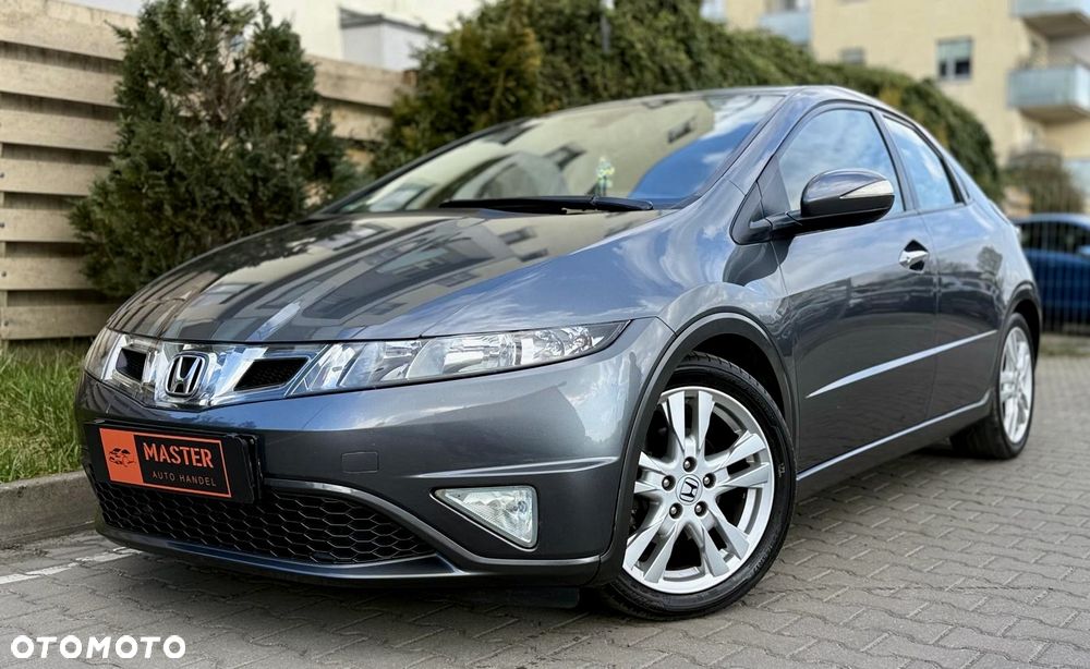 Honda Civic 1.8i-VTEC Automatik Executive - 2