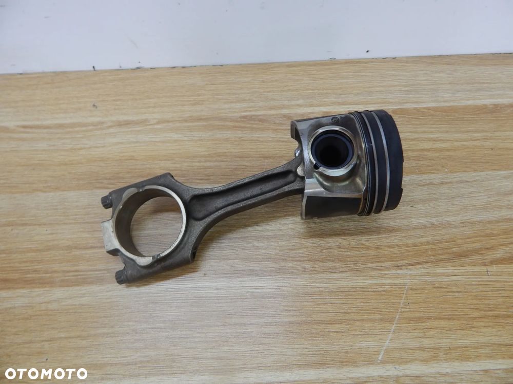 Tłok + korbowód 2.4 D5 Volvo XC60 xc60 I s60 s80 v70 08-17 Łuków części - 4