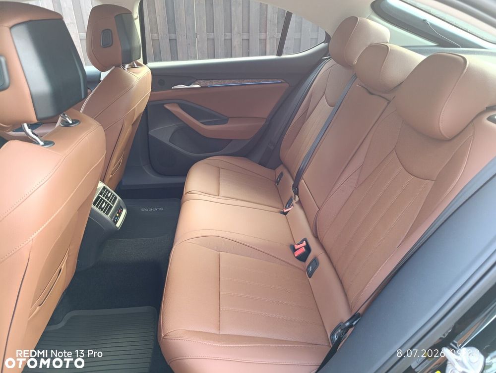 Skoda Superb 2.0 TDI SCR 4x4 L&K DSG - 11