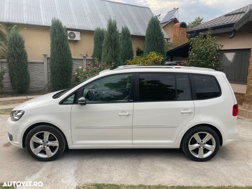 Volkswagen Touran - 3