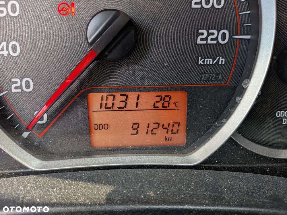Toyota Yaris 1.33 Active - 14