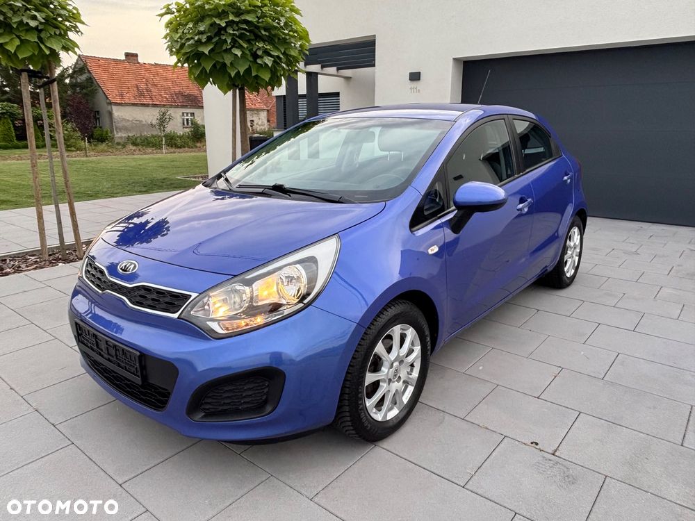 Kia Rio 1.2 Attract - 8