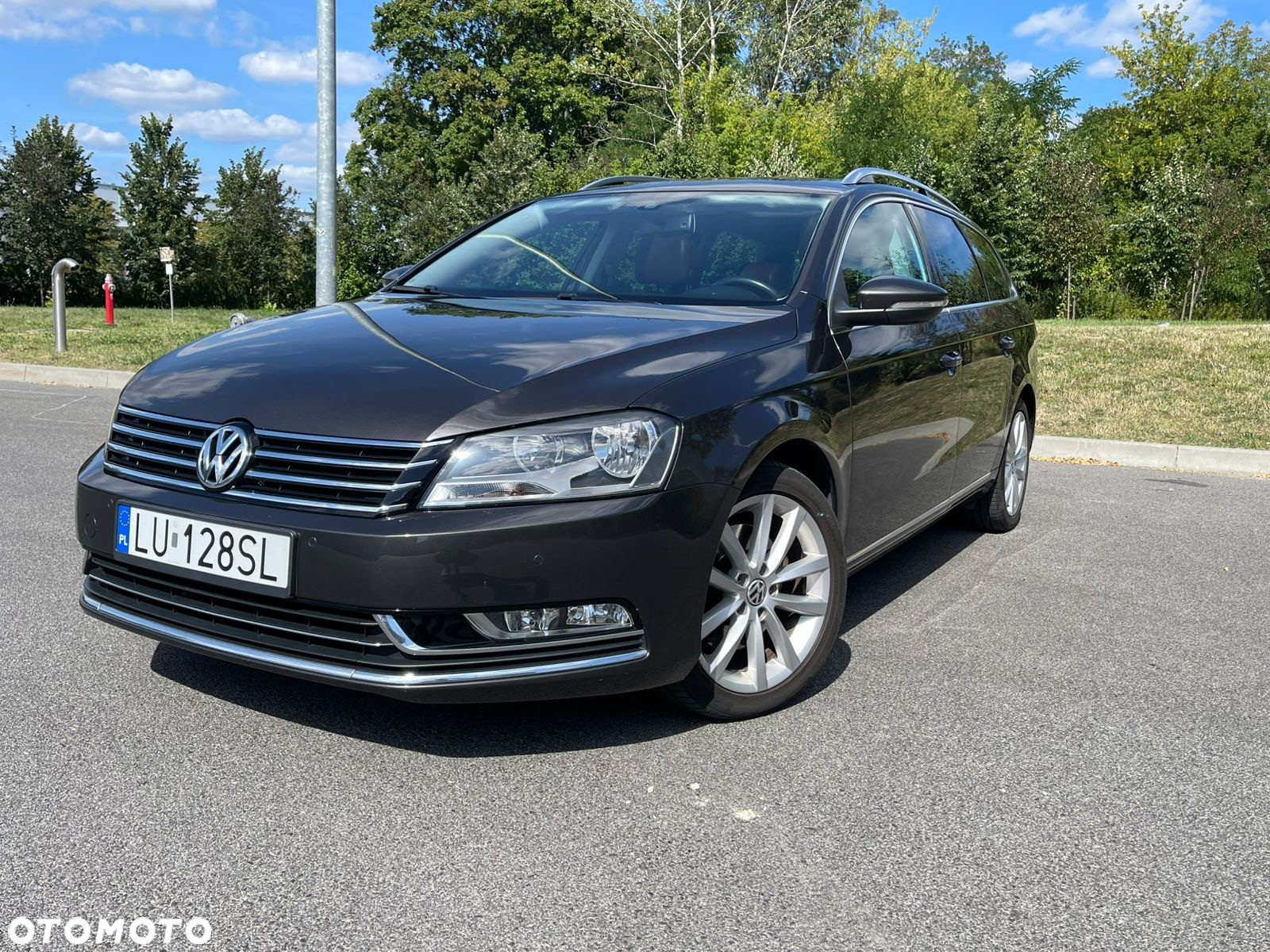 Volkswagen Passat 2.0 TDI Comfortline DSG - 19