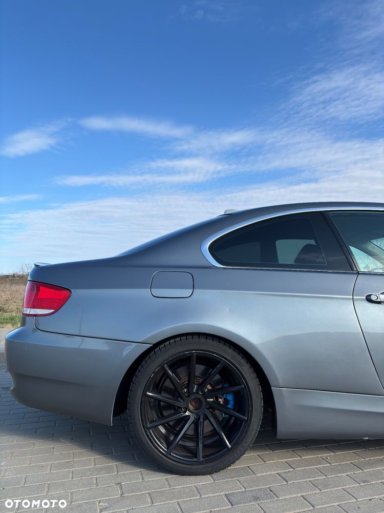 BMW Seria 3 330d - 5
