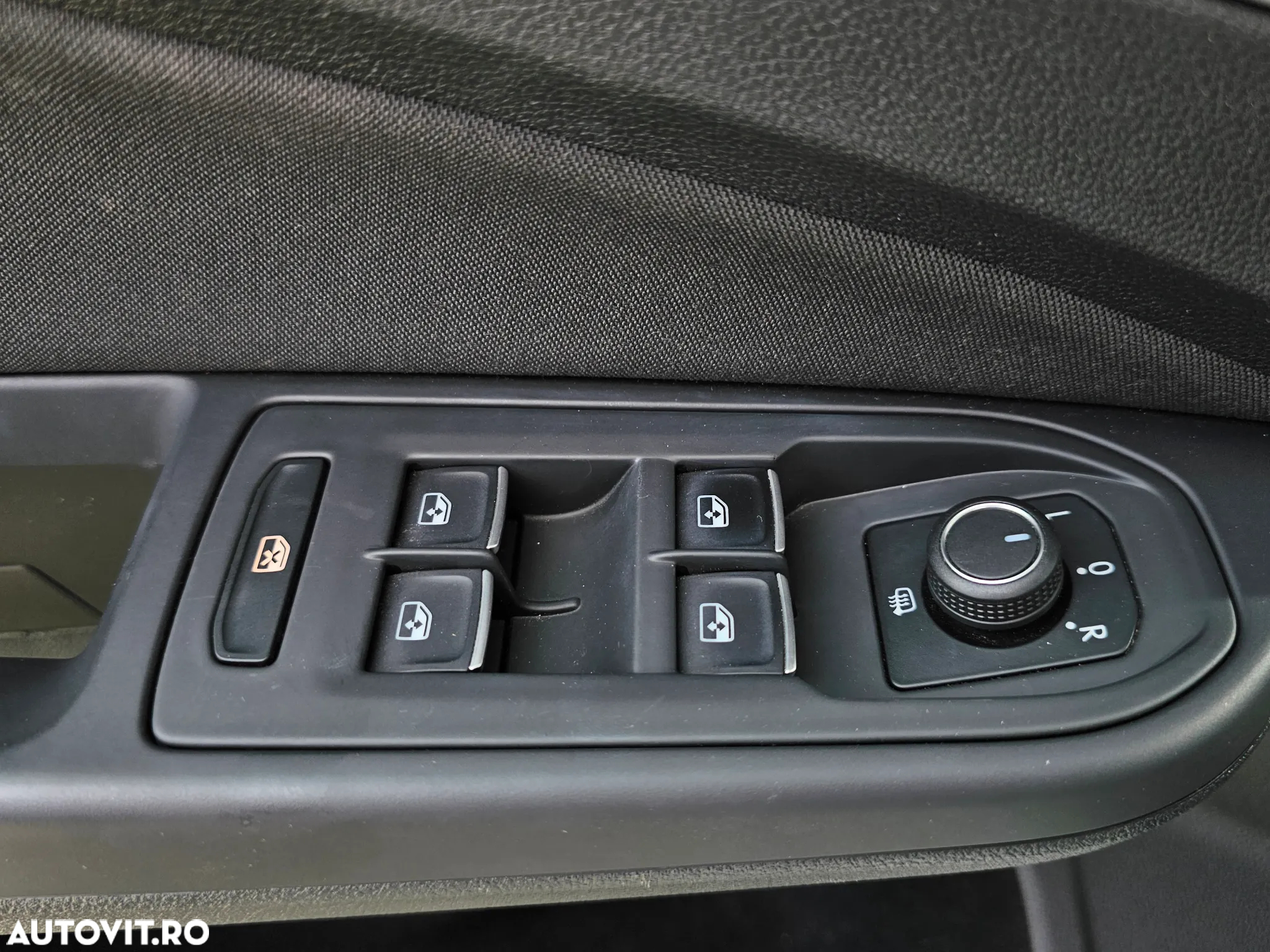 Volkswagen Golf 1.0 TSI Life - 8