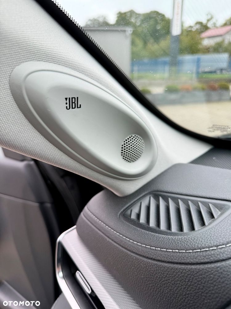 Toyota Highlander 2.5 Hybrid Executive - 24