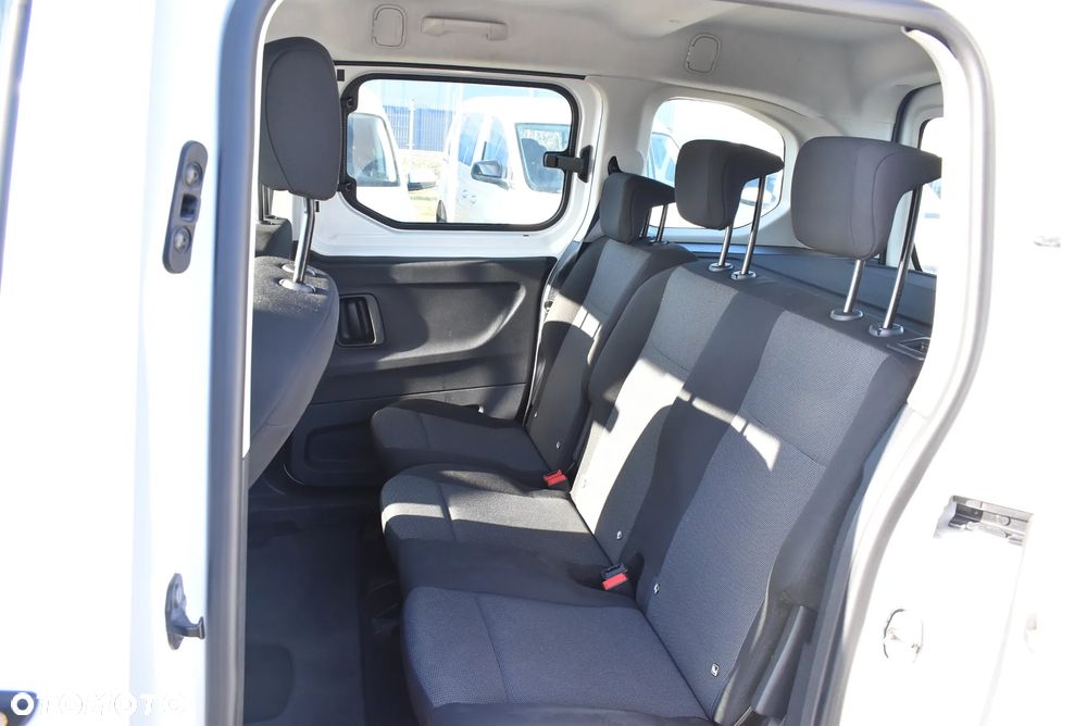 Toyota Proace City Verso 1.5 D-4D Business - 12