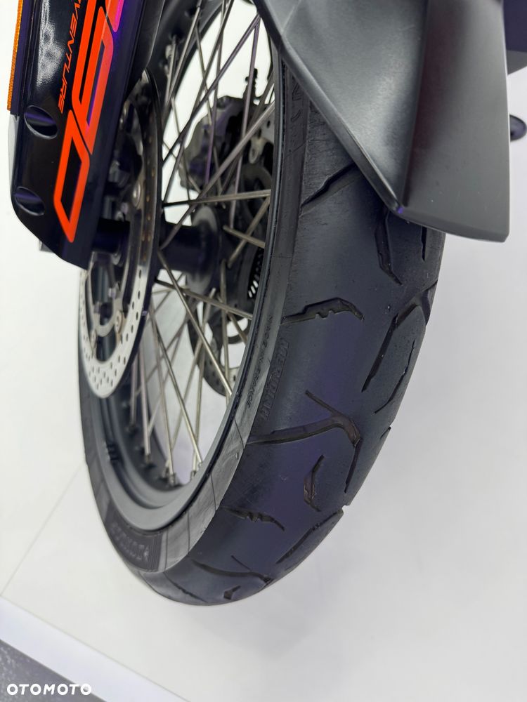 KTM Adventure - 10