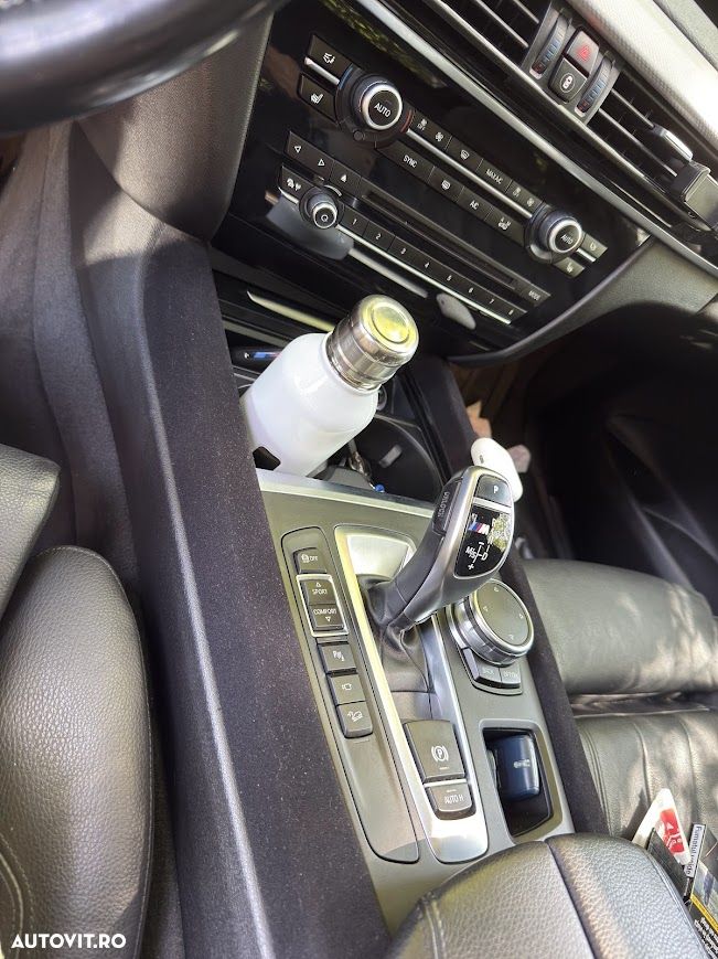 BMW X5 M M50d - 11