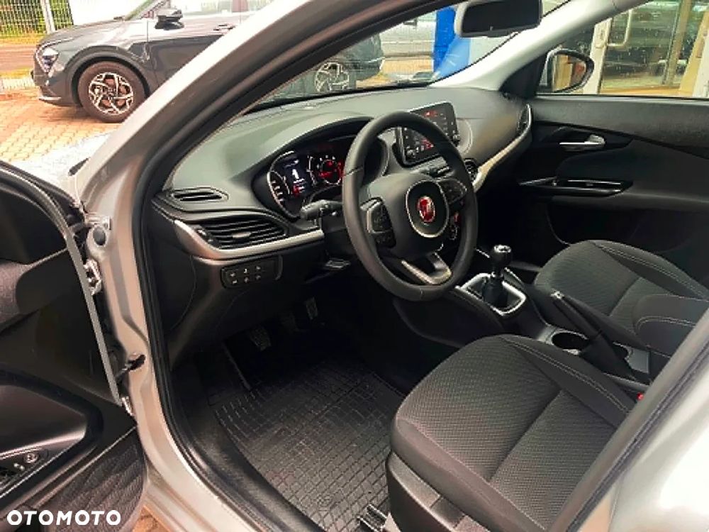 Fiat Tipo 1.4 16v Lounge - 16