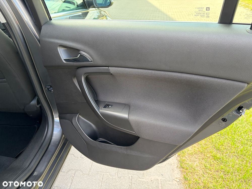 Opel Insignia 2.0 CDTI 150 Jahre - 34
