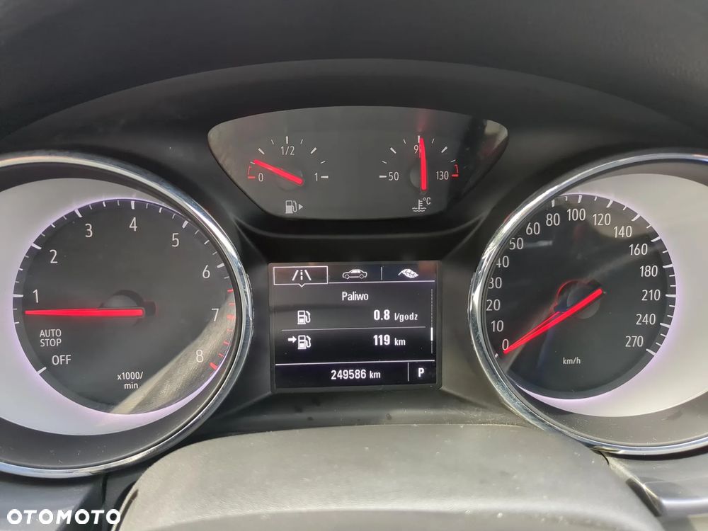 Opel Astra 1.4 T GPF Dynamic S&S - 8