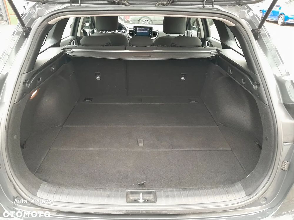 Kia Ceed 1.5 T-GDI M - 29