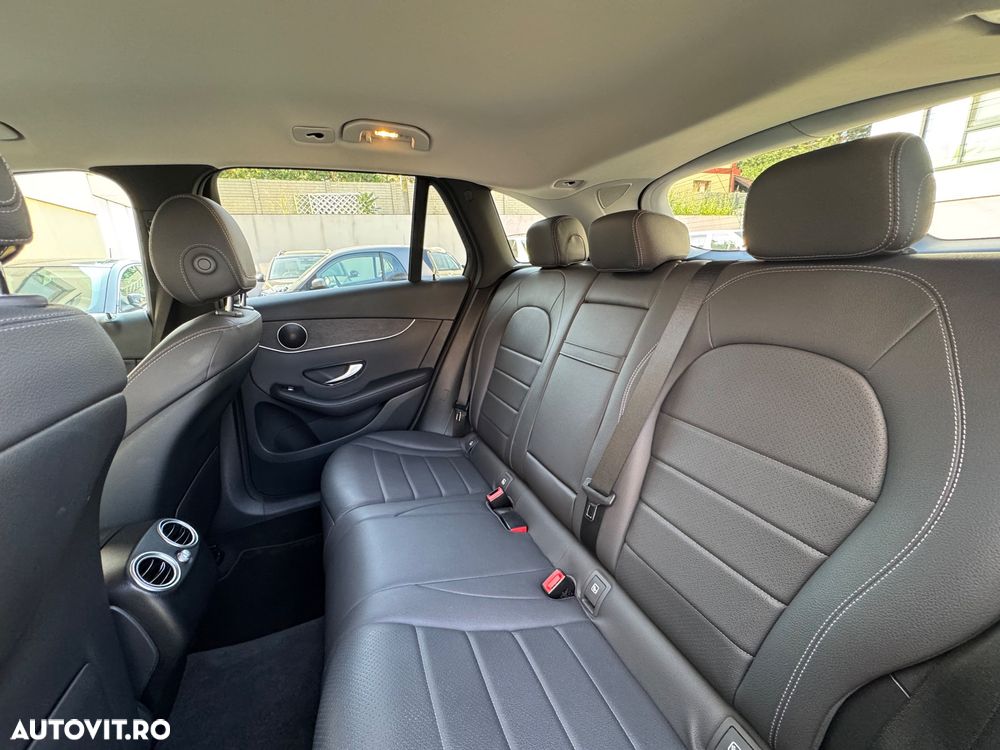 Mercedes-Benz GLC 220 d 4MATIC - 22