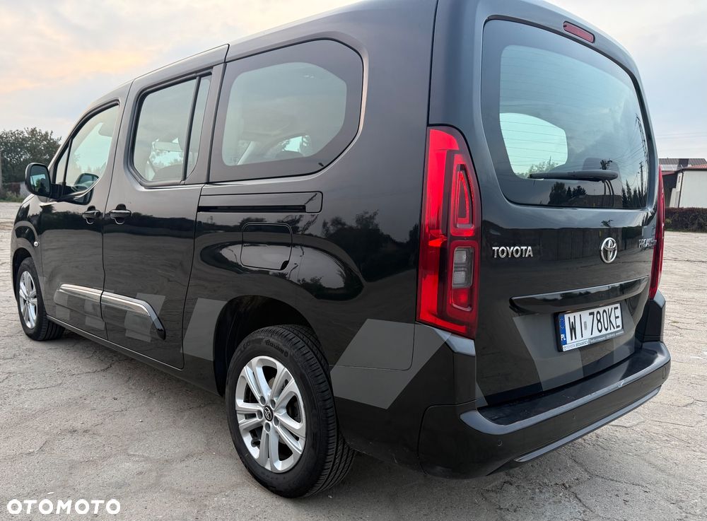 Toyota Proace City Verso Long 1.5 D-4D Business - 12