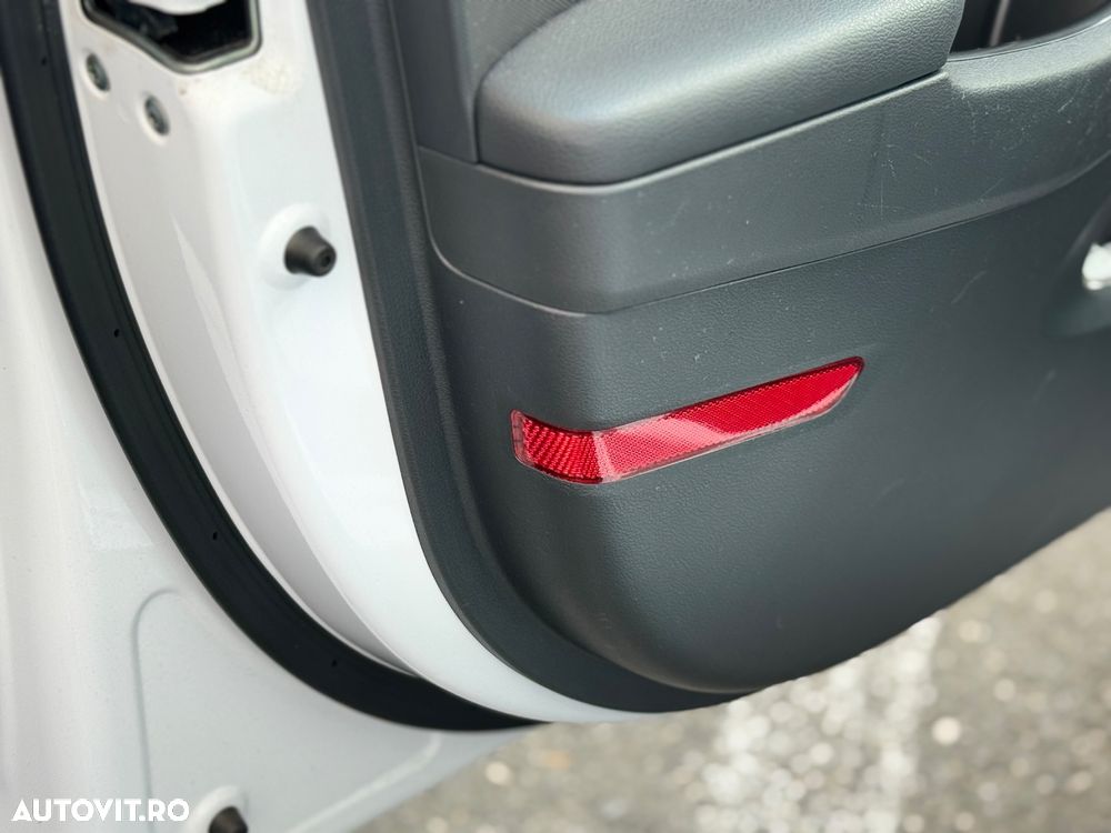 Hyundai IONIQ 1.6 GDI Advantage - 23
