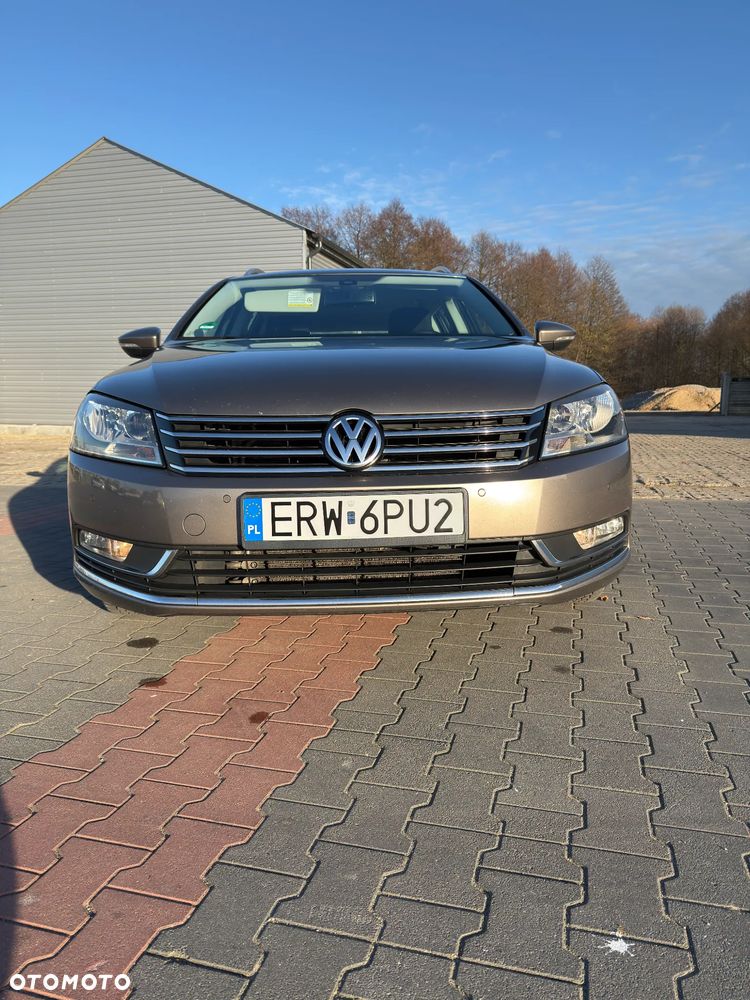 Volkswagen Passat 1.6 TDI Comfortline - 30